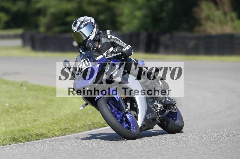 /44 09.08.2025 Plüss Moto Sport ADR/Einsteiger/420